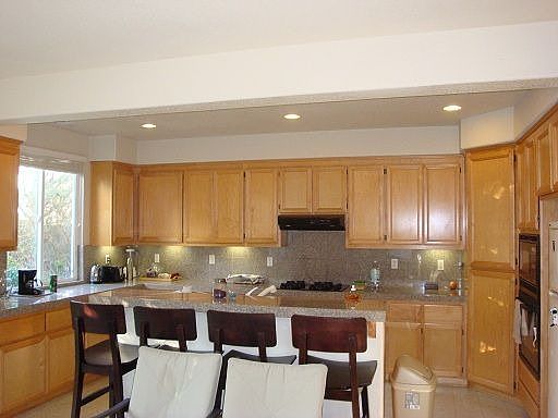 4th image of 2 Carrara Ct