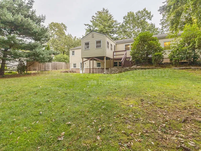 427 Graham Rd — Photo 4