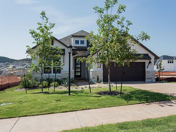 The Aubrianna A Exterior