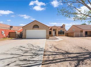 1040 Fairwind Ave, Rosamond, CA 93560