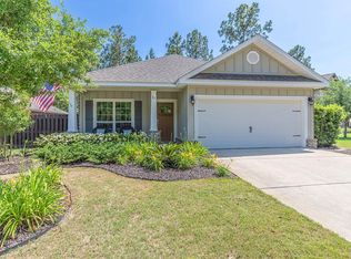 83 Twain Trl, Freeport, FL 32439