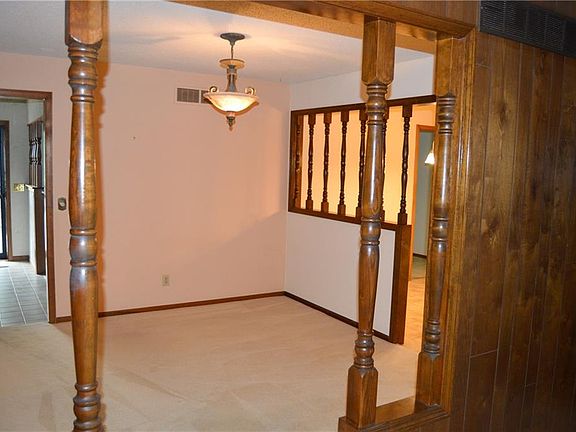 5th image of 8912 N Grand Ave