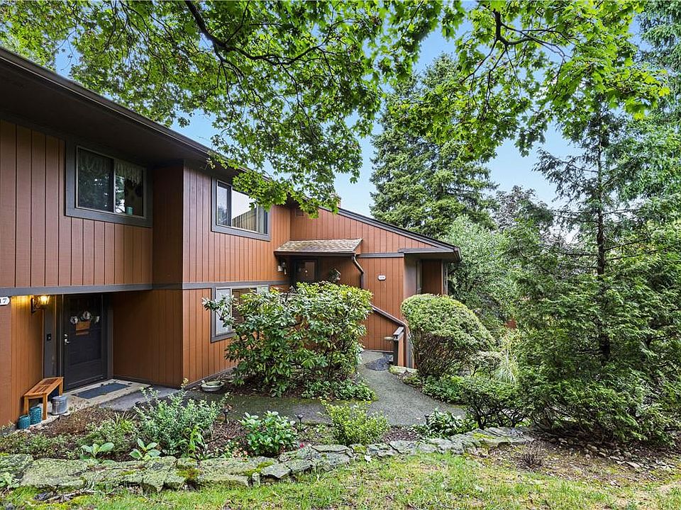 1st image of 219 Martling Avenue