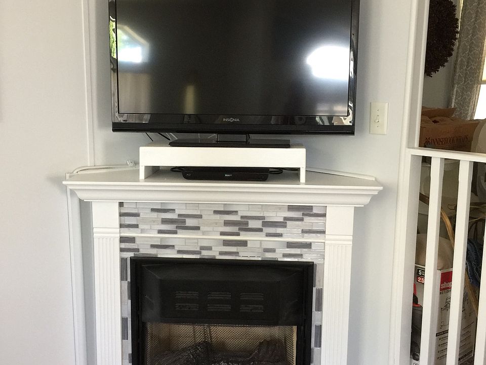 1st image of 38 Ashmoor Dr