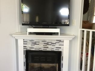 38 Ashmoor Dr, Avon, NY 14414