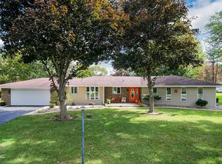 232 Westgate Dr, Valparaiso, IN 46385