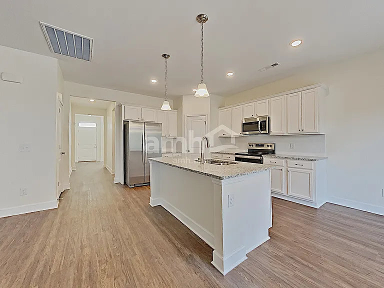 5270 Lake Maxwell Dr — Photo 6