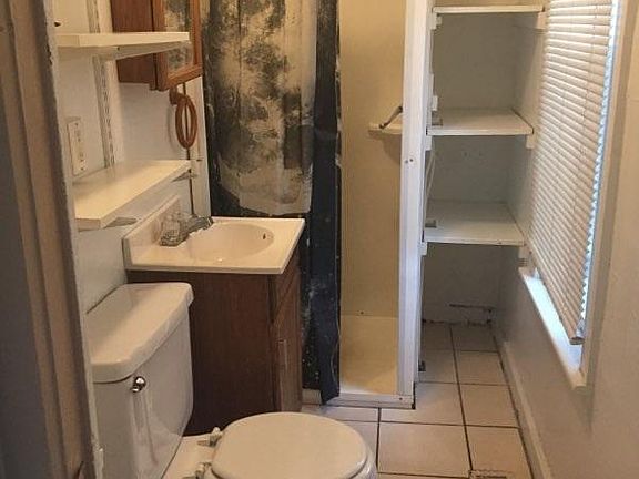 2nd image of 1228 Broadway Ave NW