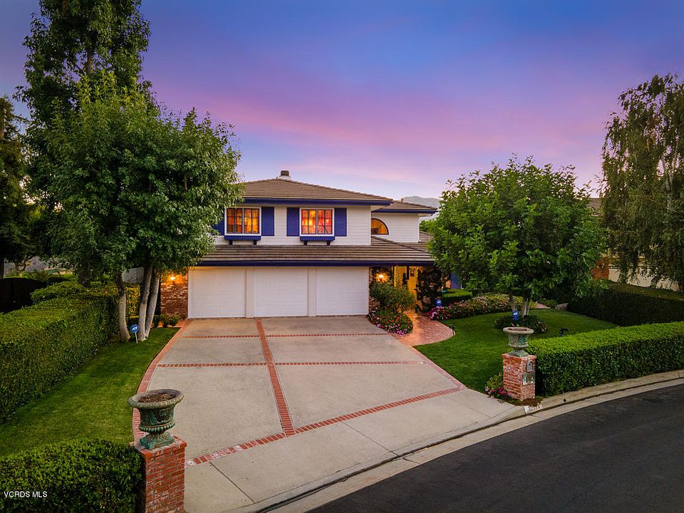 1st image of 32076 Canterhill Pl