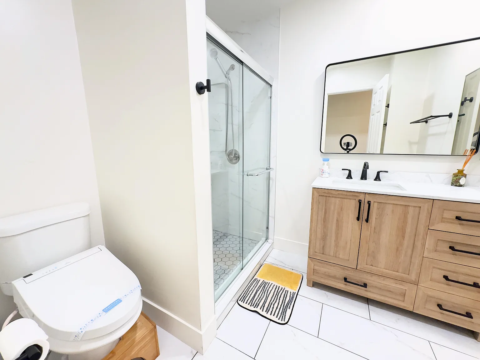 3 bed, 1290 sqft, $4,500 — Photo 4