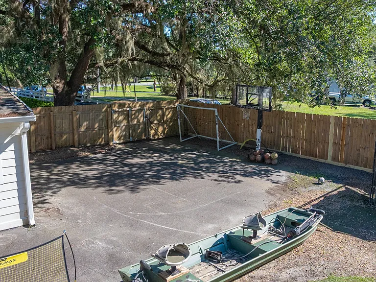 307 Doe Run Cir — Photo 87