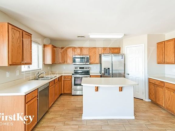 5th image of 29125 N Yellow Bee Dr