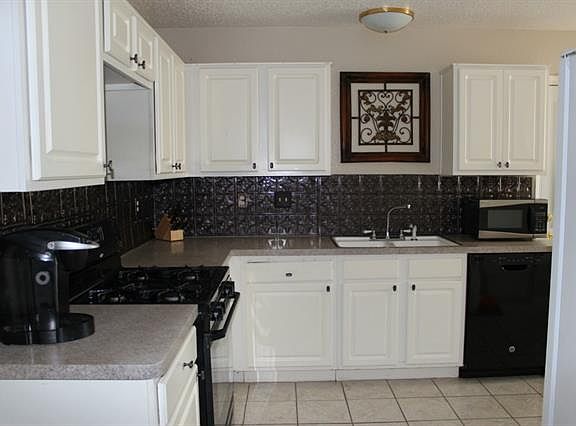 4th image of 1730 Shady Creek Dr