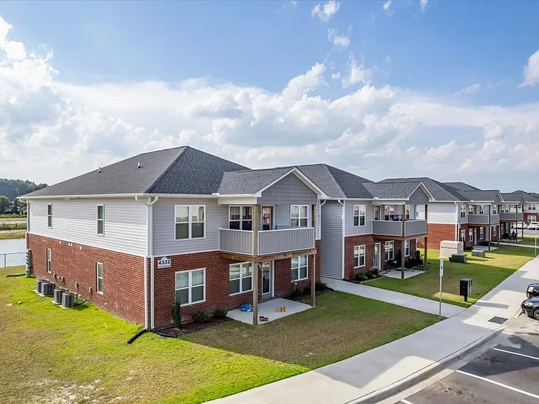 Legacy Park Apartments — Photo 17