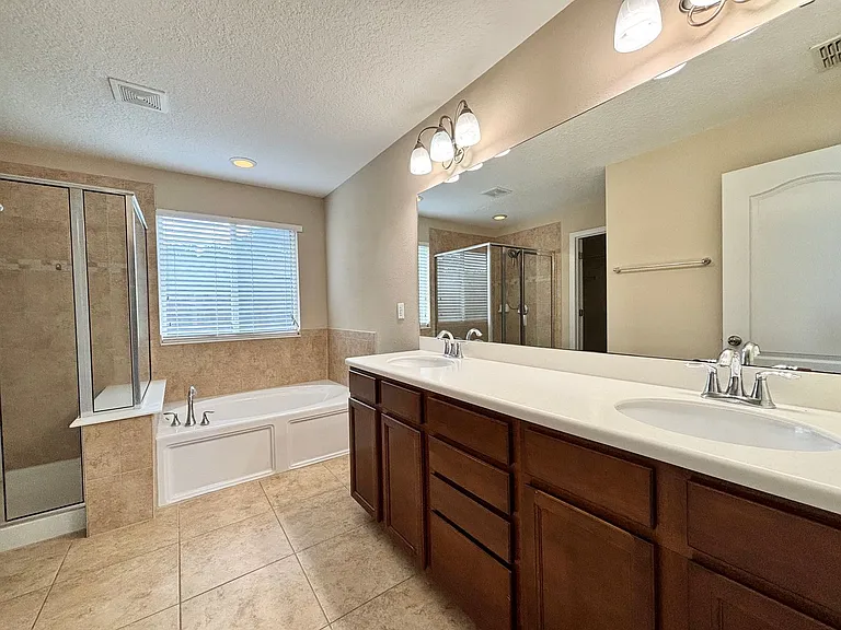 850 Quiet Stone Ln — Photo 35
