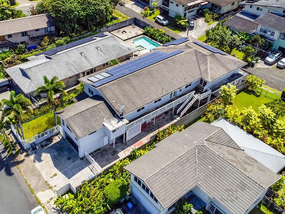 2nd image of 47-544 Hakuhale St #D
