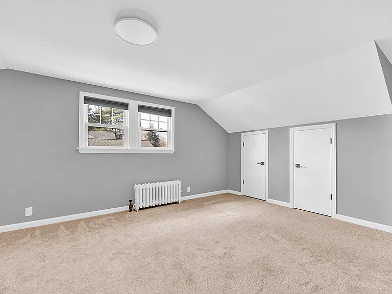 12 Highview Ave — Photo 12
