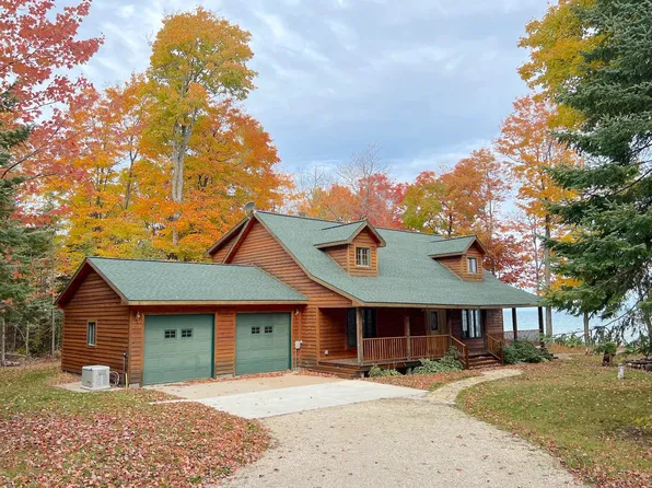 9350 N Whitefish Point Rd, Paradise, MI 49768
