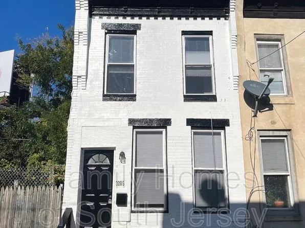 3205 Latona St, Philadelphia, PA 19146