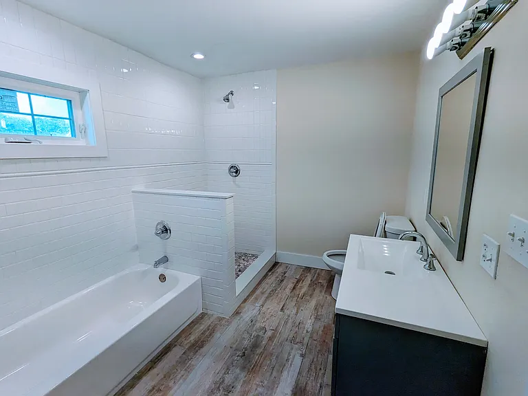 1329 Penn Ave #3 — Photo 3