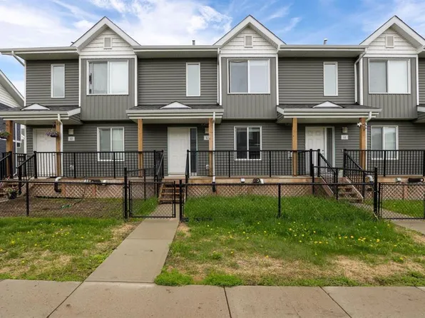 401 N Athabasca Ave #62, Wood Buffalo, AB T9J 0A1