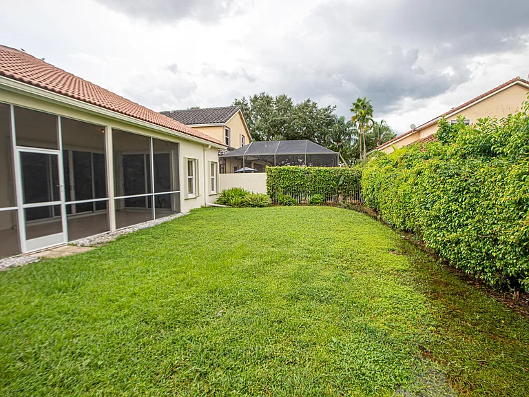 10881 La Salinas Cir — Photo 47