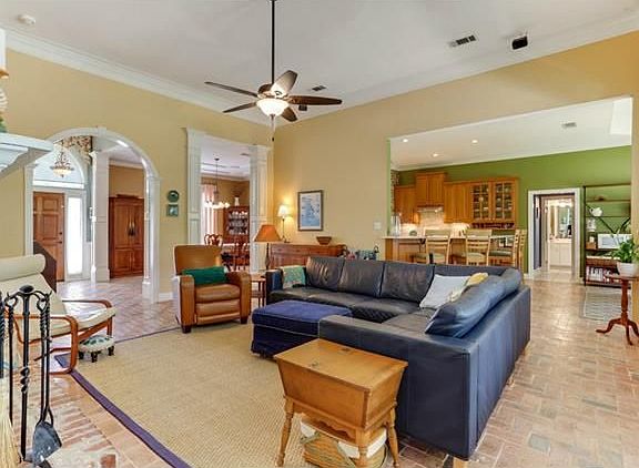 5th image of 1541 Stillwater Dr