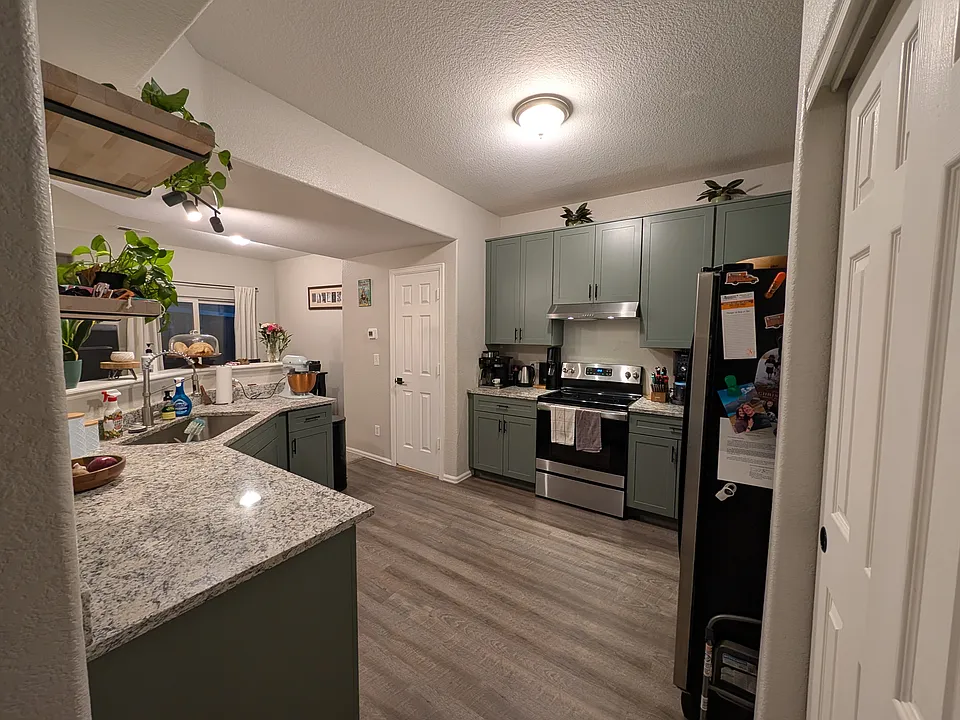Kitchen #2