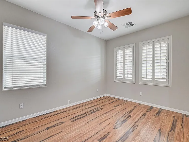 964 Wagner Valley St — Photo 6