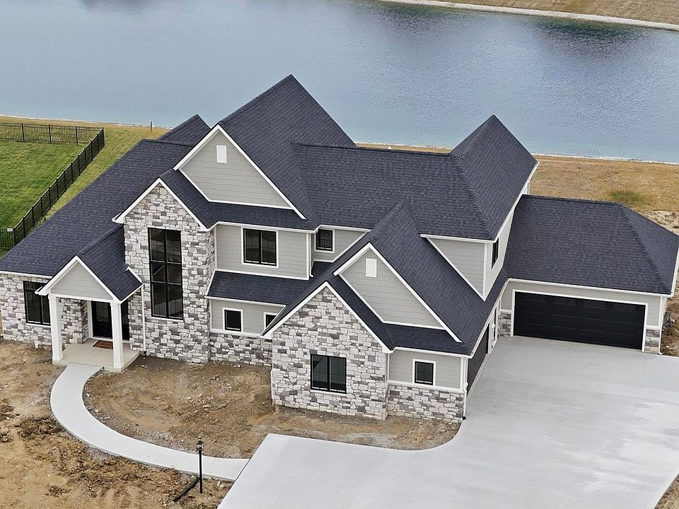 1st image of 10642 Chestnut Creek Blvd