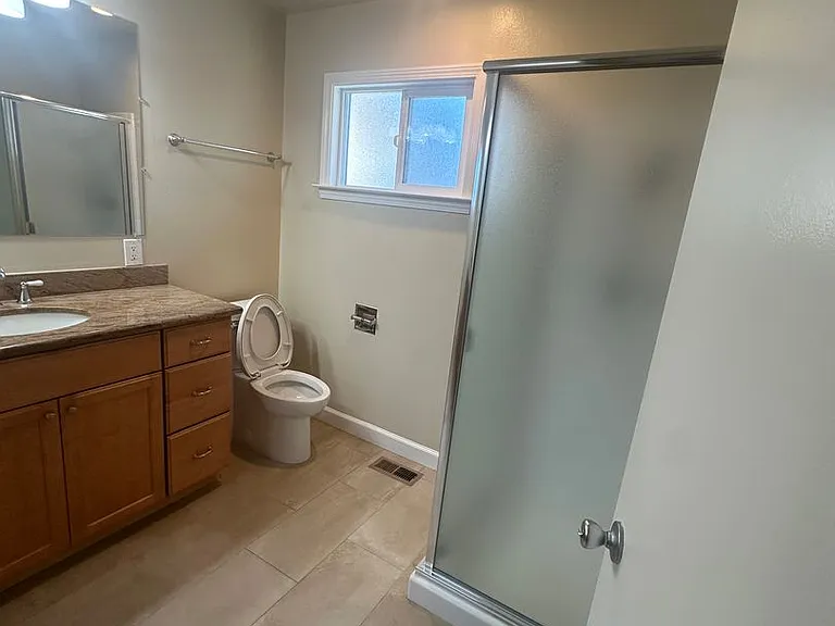 4309 Ross Ave — Photo 49