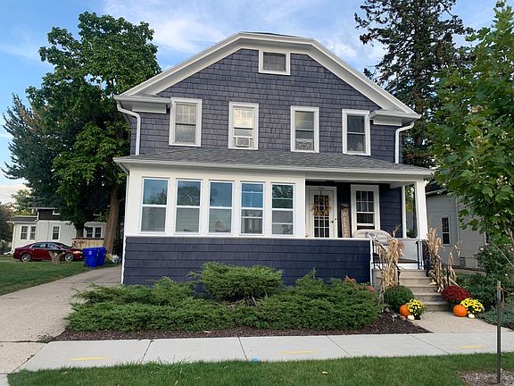 2nd image of 1114 N Durkee St