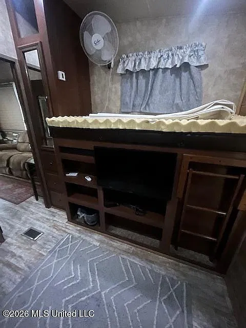 2 bed, 1.0 bath, 400 sqft, $675 — Photo 4