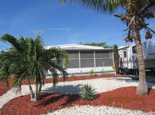 8158 SE Swan Ave, Hobe Sound, FL 33455
