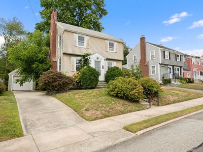 55 Woodlawn Road, New London, CT, 06320