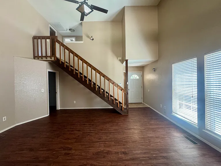 1333 White Oak Rd — Photo 3