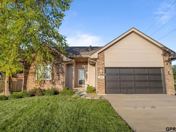 1015 S 159th Ave, Omaha, NE 68118