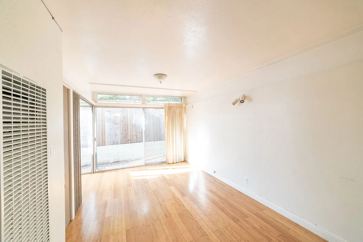 Building Photo - 1327 Milvia