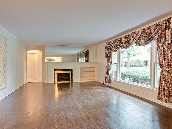 3rd image of 6450 N Navajo Ave