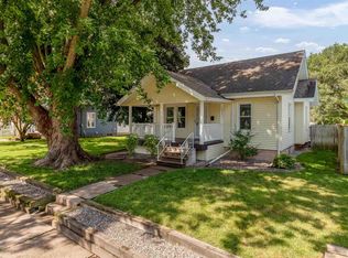 2431 5th St, Moline, IL 61265