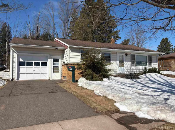 504 1st Ave N, Hurley, WI 54534