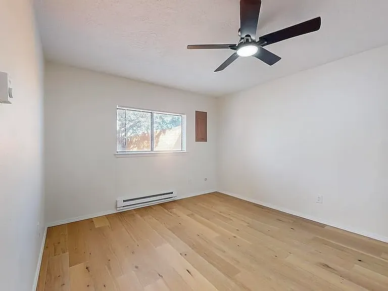 6023 Redlands Rd NW — Photo 13