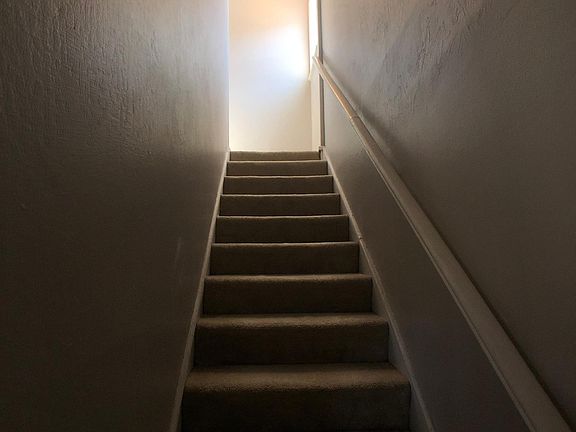 4th image of 2580 Wentworth Dr