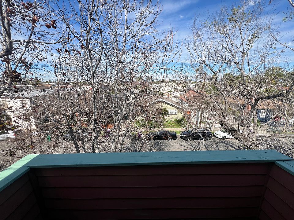 1st image of 1734 E Erie St APT 201