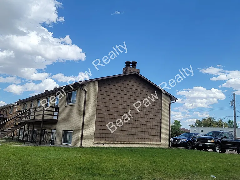 503 Shoshoni St — Photo 2
