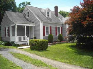 26 Greenbush Dr, Poughkeepsie, NY 12601