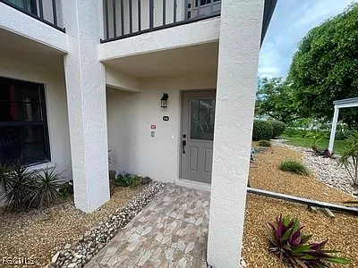 4525 Country Club Blvd #112 — Photo 6