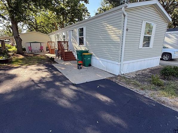 50 Oak St
