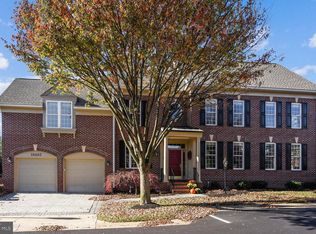 18493 Lanier Island Sq, Leesburg, VA 20176
