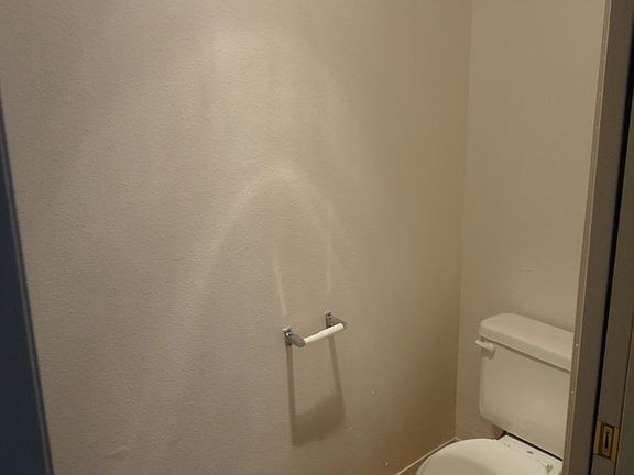 3rd image of 4552 Oregon St APT 5